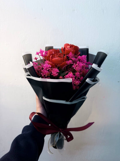 Painting Manic 3 roses Custom Brick Boquet