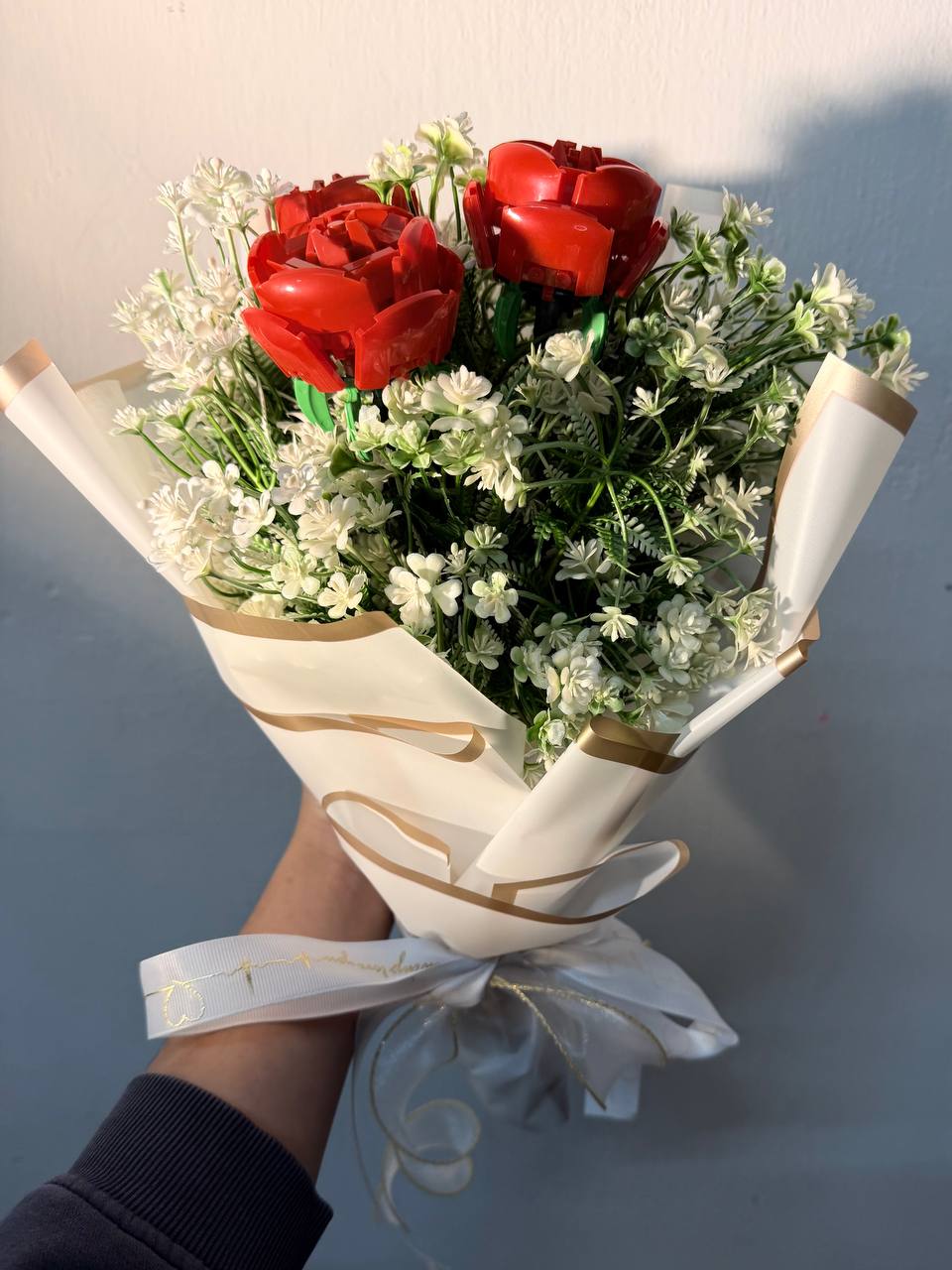 Painting Manic 3 roses Custom Brick Boquet