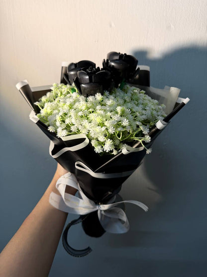 Painting Manic 3 roses Custom Brick Boquet