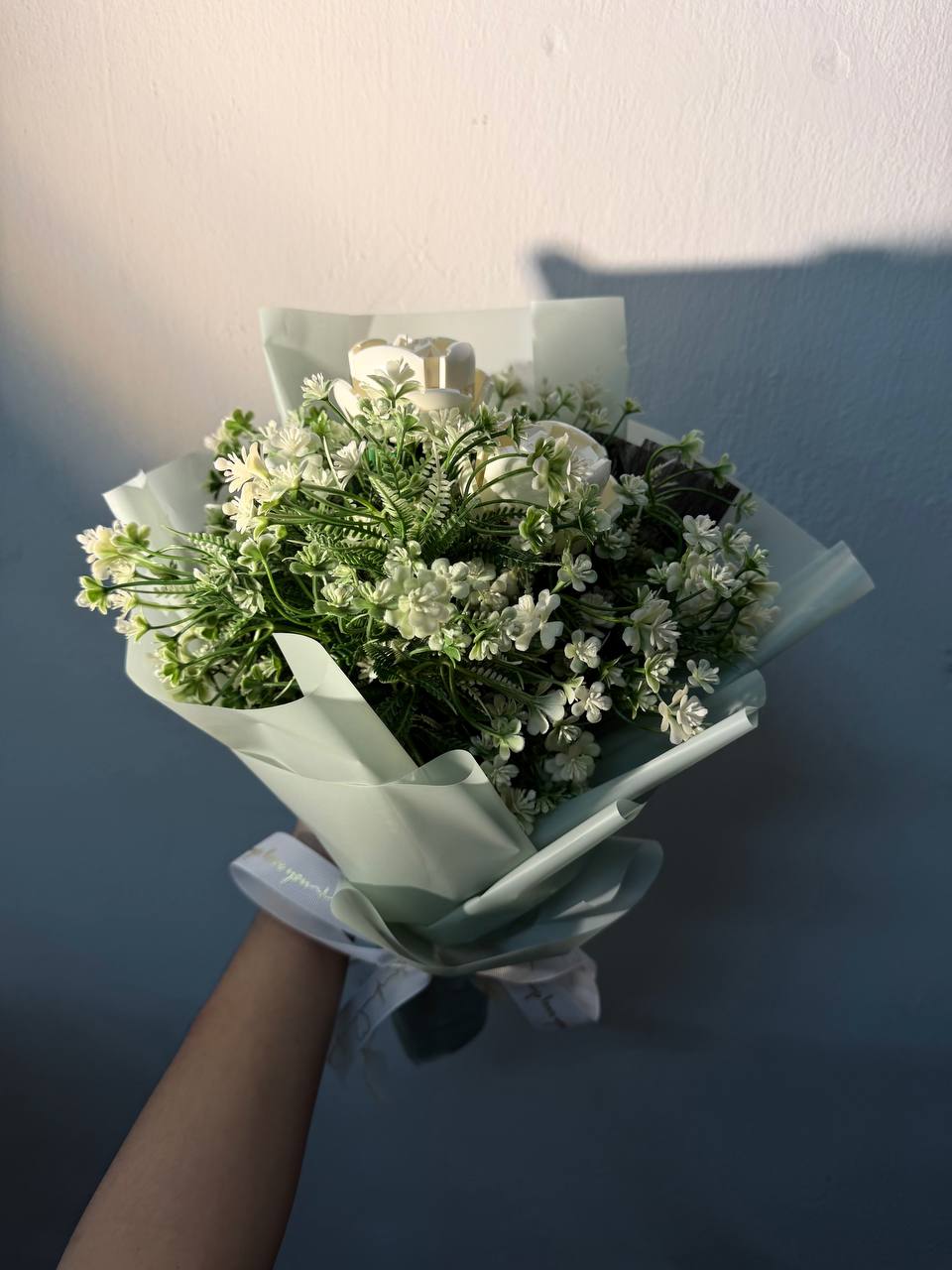 Painting Manic 3 roses Custom Brick Boquet